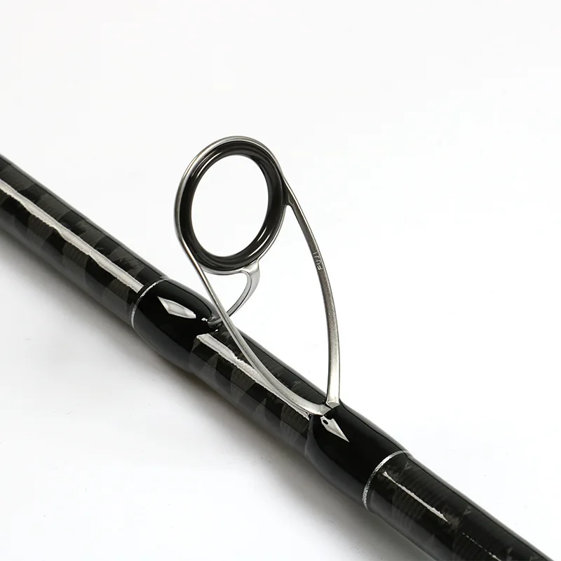 Fishing rod insert and follow the long-throw iron plate anchor