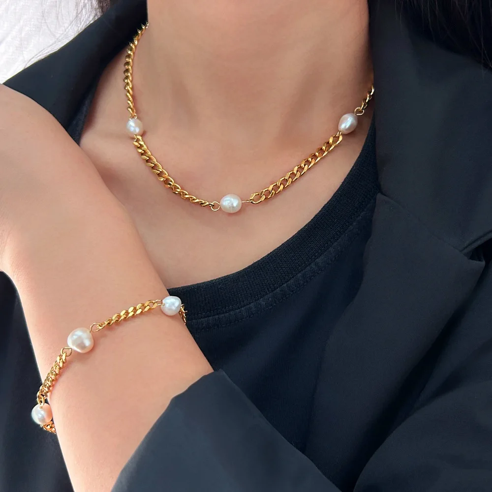DIY accessories French simple wind flat chain personalized freshwater pearl splicing bracelet necklace stainless steel female pe