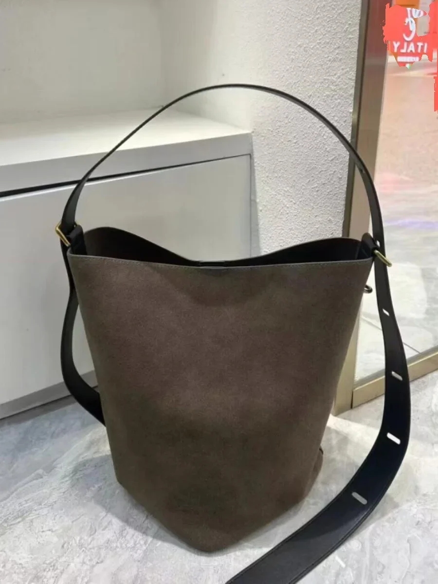 New Genuine leather women\'s shoulder cross luxury designer bag head layer frosted cowhide female handheld underarm bucket bag