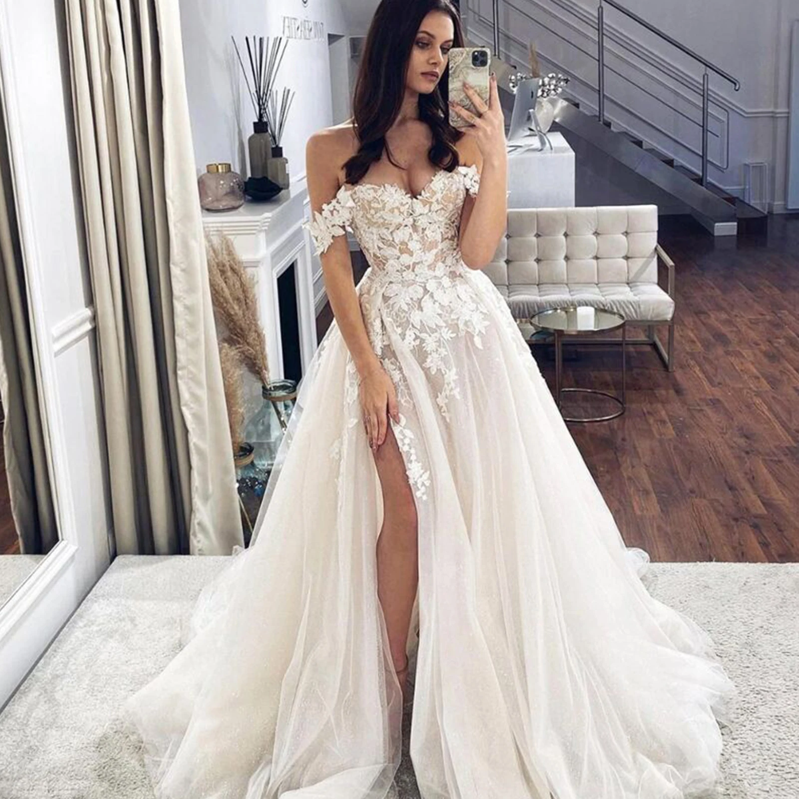 

Sexy Sweetheart Neck Wedding Dresses for Bride Fashion Lace Cap Sleeve Bridal Gown with Train A Line Tulle Amanda Novias