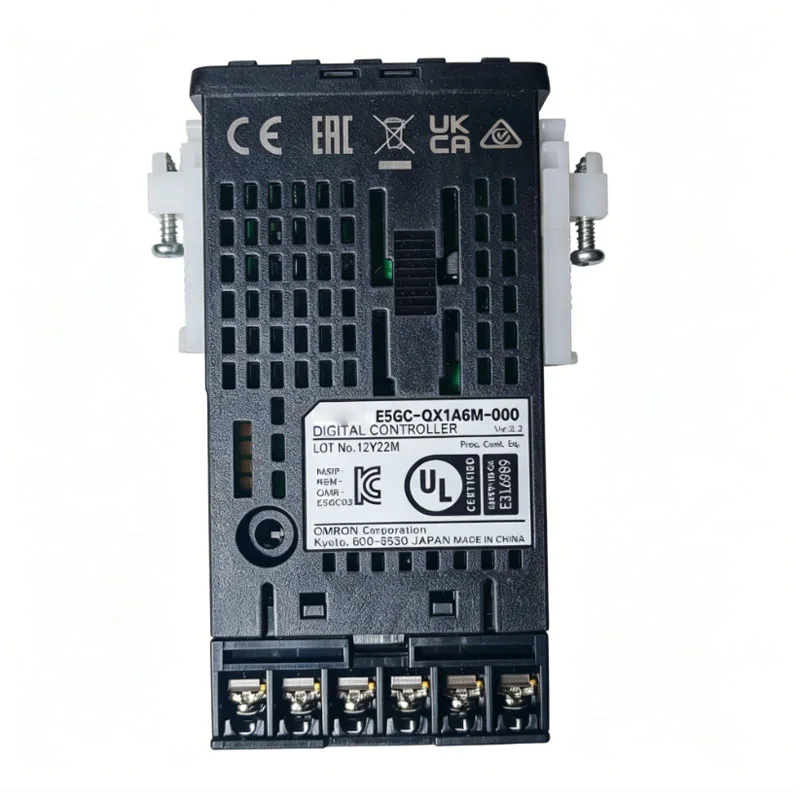 

E5GC-QX1ACM-000 E5GC-QX1A6M-000 Digital display temperature controller