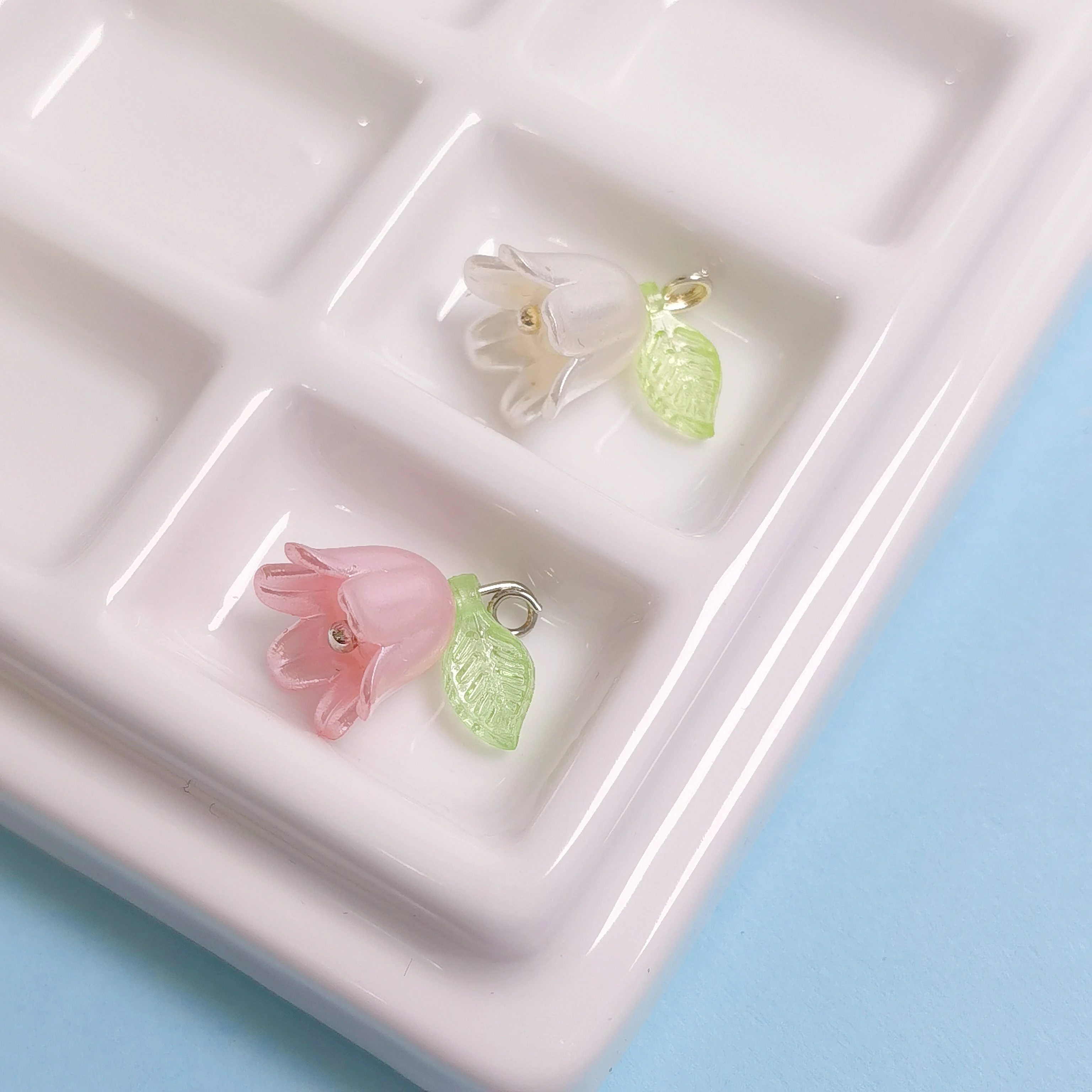 Mix Color Lily of the Alley Flower DIY Pearl Charms Small Flower Pendants For Handmade Beaded Jewelry Accessories