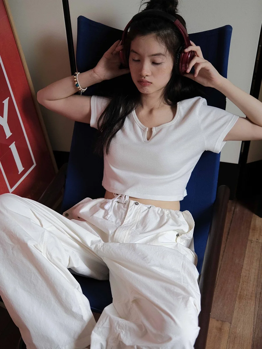 

Ультратонкая футболка Owi с вафельным узором, V-образным вырезом, коротким рукавом, летняя, универсальная, антивозрастная, до плеч