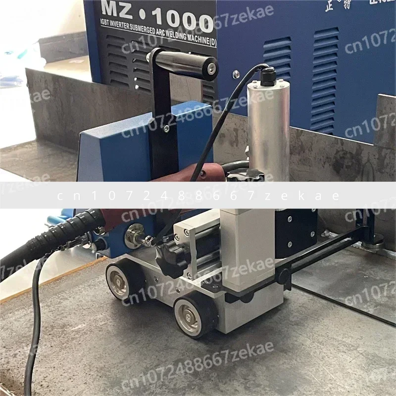 Automatic Waveform Welding Vehicle with Magnetic Seam Welding Machine for Industrial Welding Equipment