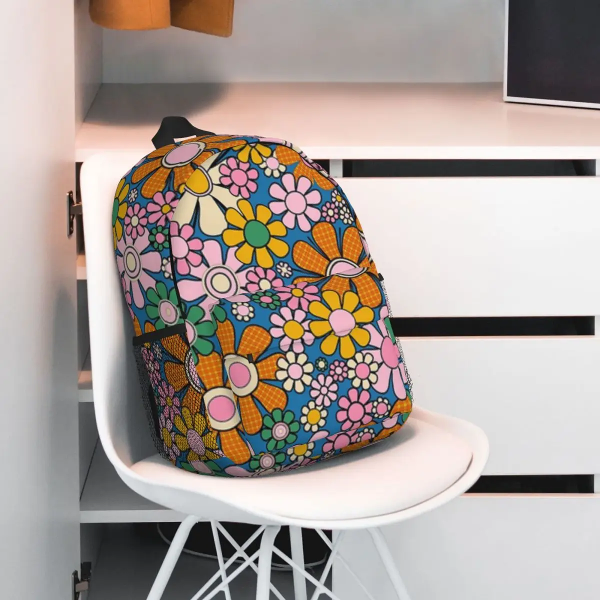 Retro Garden Gingham Flowers Colorful Abstract Floral Pattern New Fashionable Pattern School Bag Lightweight Backpack 15inch