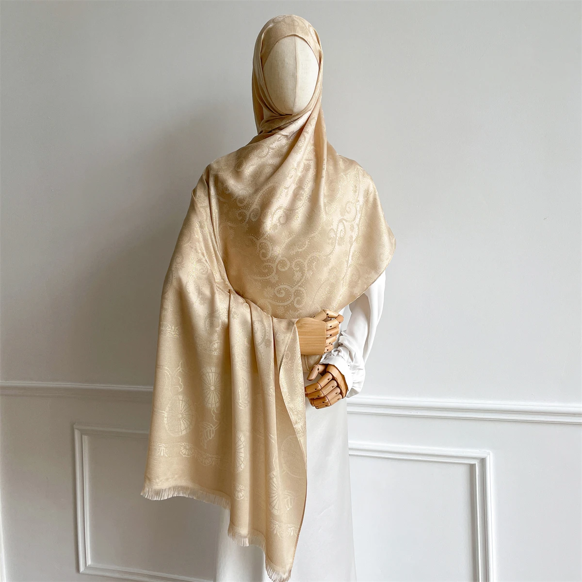 

Luxury Brand Cashmere Women Floral Scarf Winter Warm Shawl and Wrap Bandana Pashmina Female Foulard Square Thick Blanket Poncho