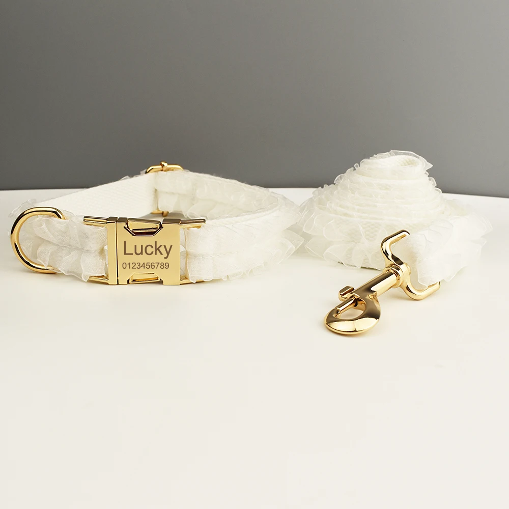 Personalisiertes weißes Spitzen-Hundehalsband mit Gravur, luxuriöses Haustier-Hochzeitsgeschirr, Namensschild, Spitze 01 – Detail 3