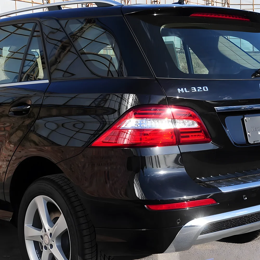 

For Benz ML 320 350 400 W166 North American version 2012-2014 LED Car Taillights Assembly Plug and Play Upgrade Tool Accessories