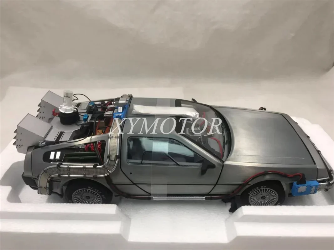 ミニチュアカー,スケール1:18,デロリアンDMC-12,cbj97,未来iiに戻る,カーギフト,ホビーディスプレイ,装飾品コレクション