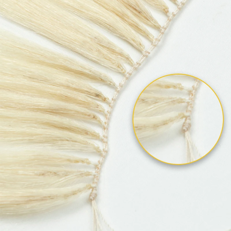 Estensioni dei capelli con punta in piuma invisibile Fasci biondi lisci Capelli umani da cucire in microanelli Trama dei capelli 40 cm 100 fili