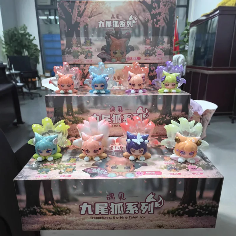 

Оригинал в наличии, серия «Девятихвостая лиса», модная игрушка в слепой коробке, коллекционная фигурка, украшение для рабочего стола, подарок