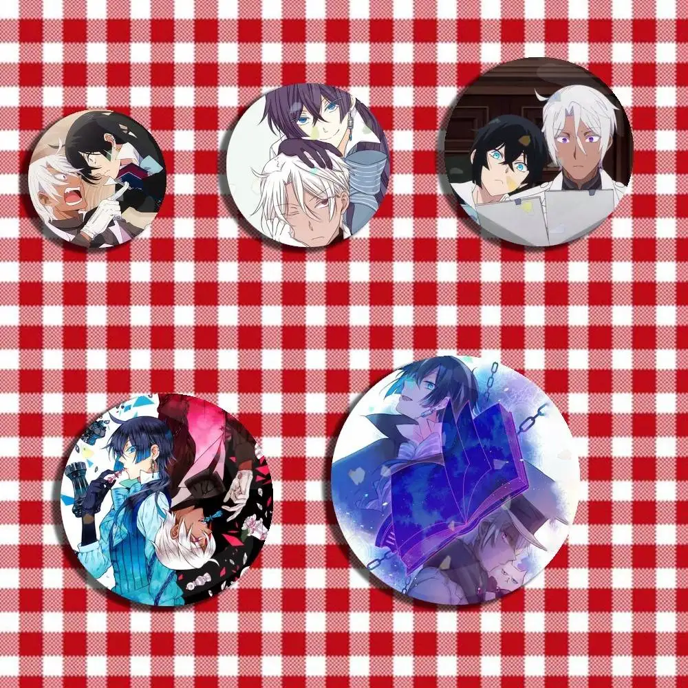 

Vanitas No Carte Noe x Vanitas Badge Stage Brooches on Backpack Clothes Handmade Round Enamel Pins forJewelry Gift Bag Accessory