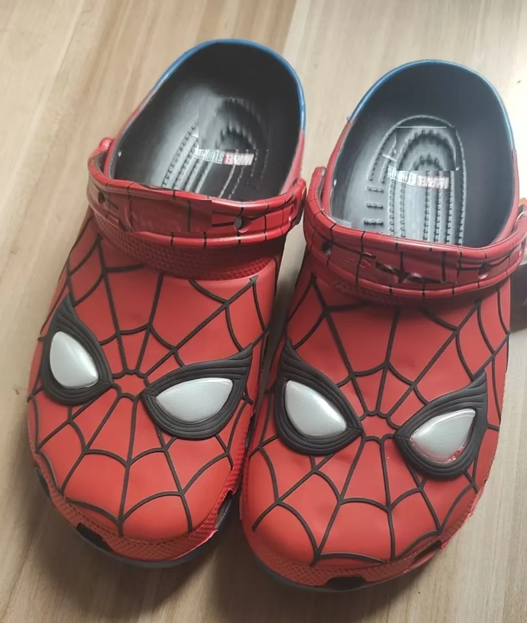 Unisex Monster Spider Web Print Clogs Boys Nonslip Eva Garden Shoes Slip-On Beach Pool Slippers with Adjustable Heel Strap