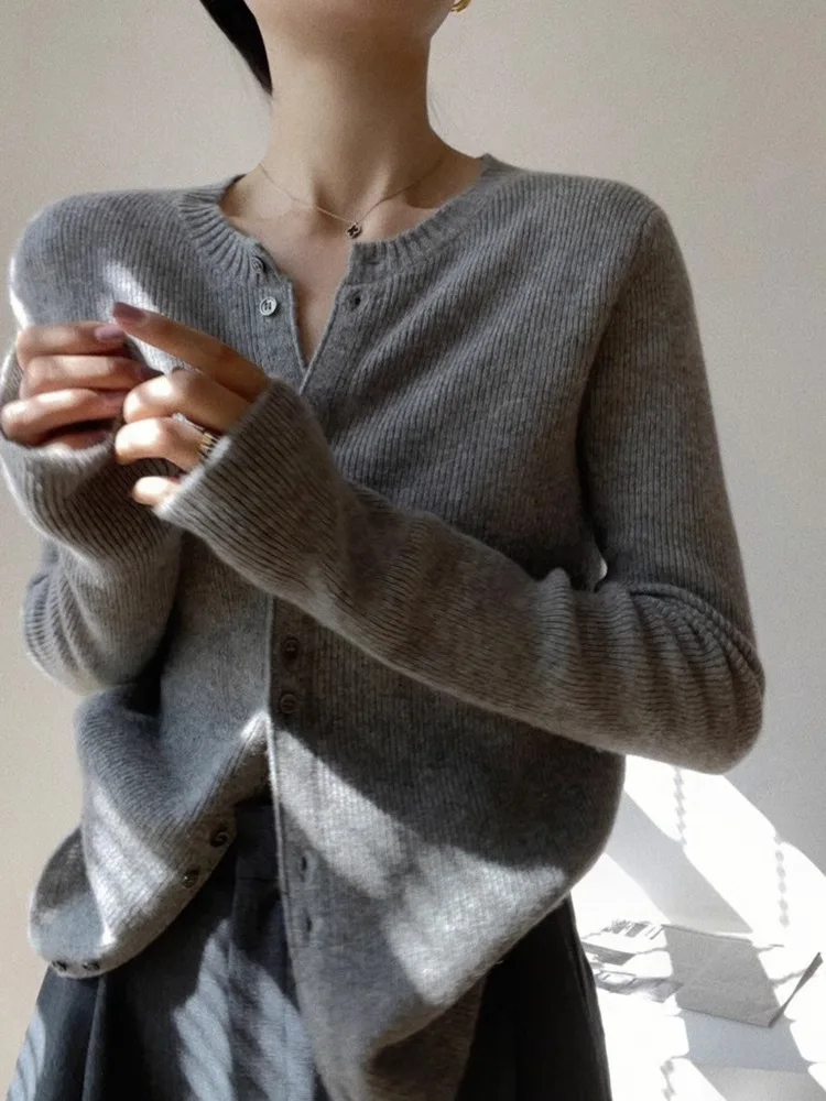 Elegant Grey Short Knitted Sweater Coat Women's Open Cardigan New Spring Autumn Inner Wear Layered Top Commute Style Pure Color