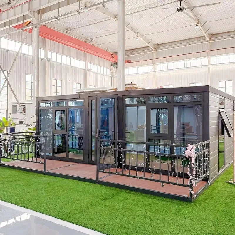 Customized Factory Direct Selling High Quality 20ft 40ft Steel Expandable Container House Prefab Modern Design Office Building