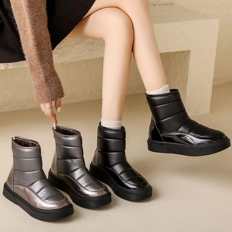 Waterproof Round Toe Ladies Shoes Winter Chunky Women's Snow Boots Chic and Elegant Fashion 2025 Plush Warm Booties on Promotion