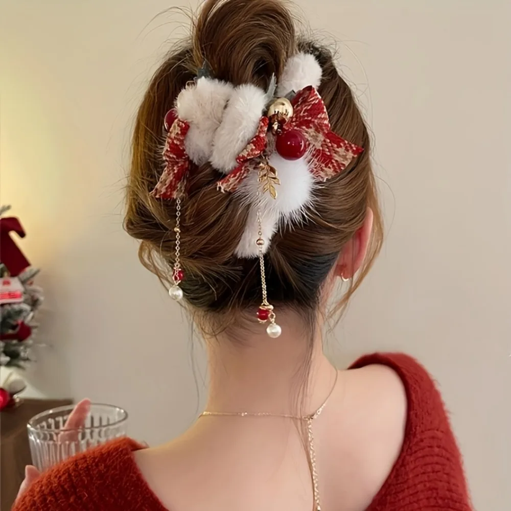 Boho Christmas Hair Clip Plush Bell Tassel Shark Clip for Back of Head Holiday Styling
