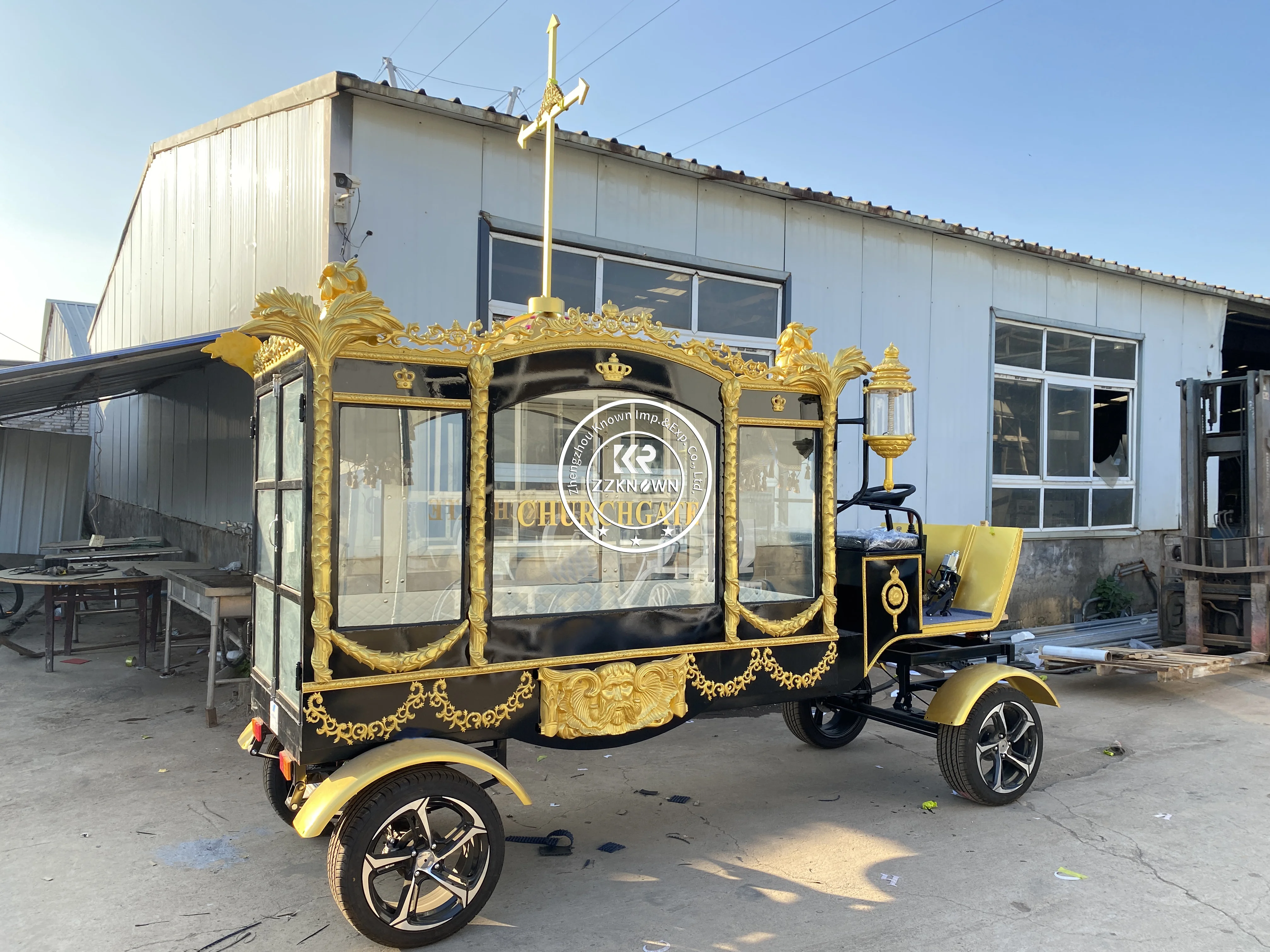 Customized Horse Carriage For Funeral Hearse Carriage Luxury Funeral Carriage English Style Electric Horse Hearse Trailer