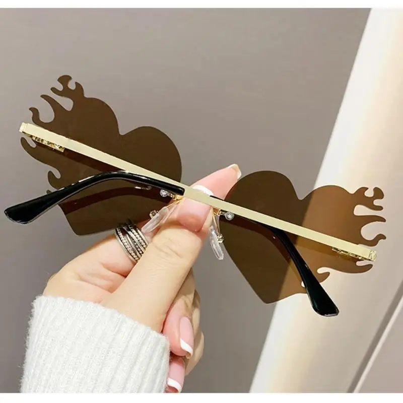 39BD Leichte rahmenlose Sonnenbrille, Hip-Hop-randlose Sonnenbrille, Party-Foto-Requisiten – Detail 5