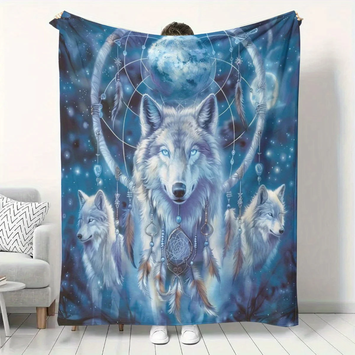 Wolf's Dream Dreamcatcher Pattern Flannel Dorm Office Nap Blanket, Printed Flannel Blanket, Gift for Friends, Soft and Warm Blan