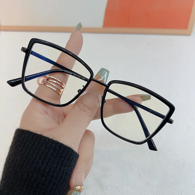 

Fashion High-definition Blue Light Resistant Lenses Anti Blue Light Glasses Make Your Face Look Small Holder Anti Blue Light