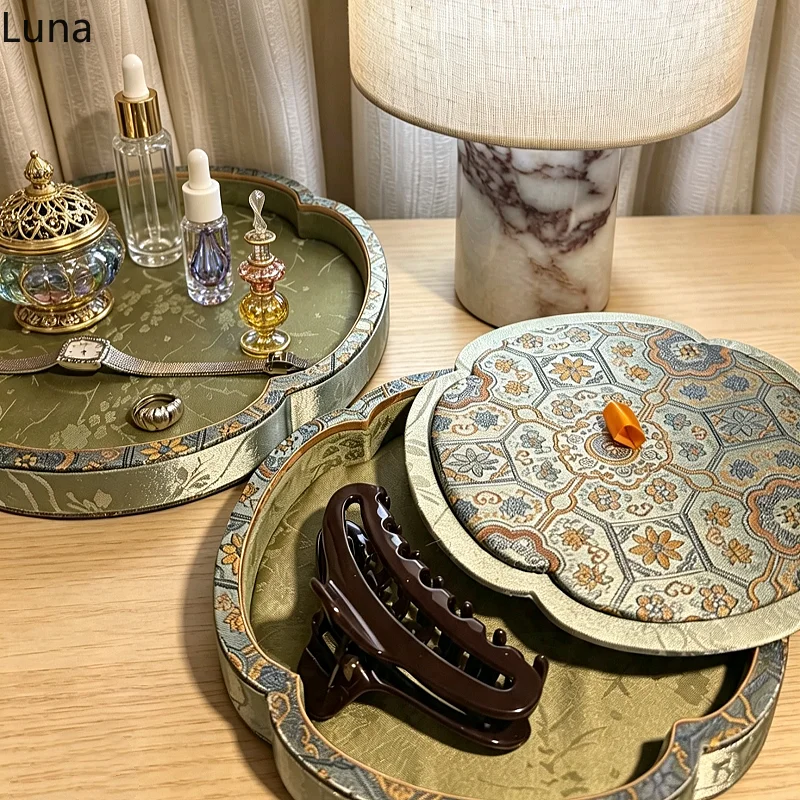 Lidded Palace Velvet Jewelry Tray, Ramadan Gift Viewing Plate for Jade & Ring, Dustproof Storage for Bracelet & Bangle