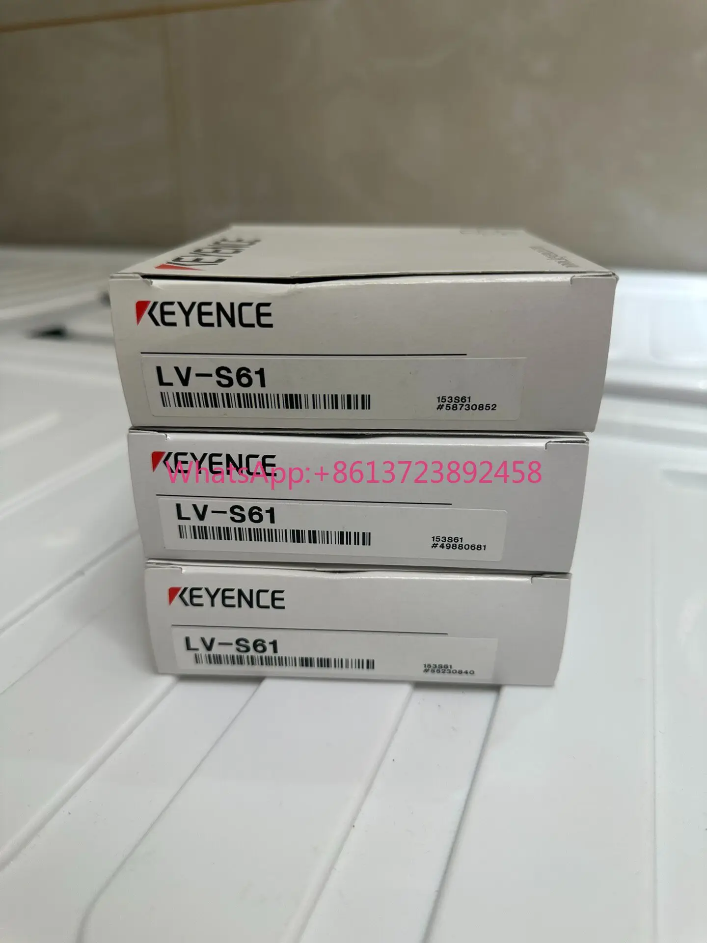 

KEYENCE LV-S61 new original imported sensor