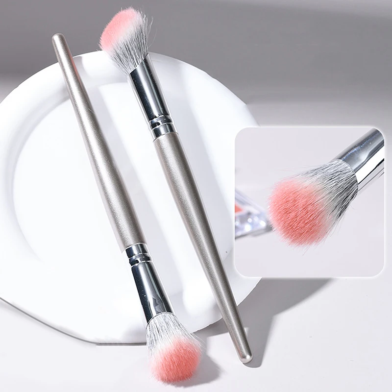 Z. Angled Blusher Brush Powder Blush Cream Liquid Blush Makeup Brush Bevel Precise Blush Brush Makeup Tools Beauty Tool