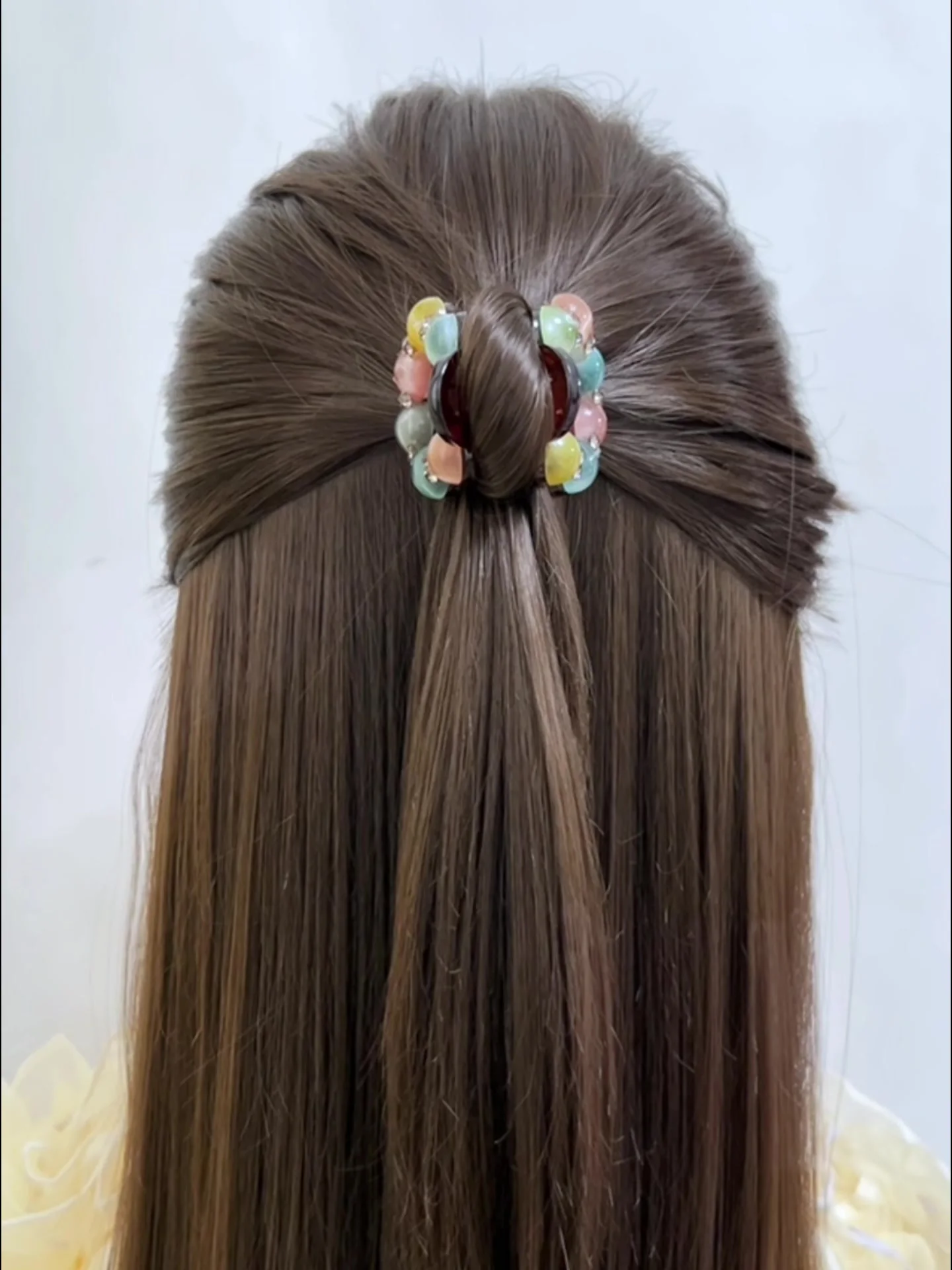 presilha-de-cabelo-elegante-e-delicada-na-altura-do-ombro-acessorio-de-cabelo-moderno-e-versatil-com-contas-acessorios-de-cabelo-estilosos-para-mulheres