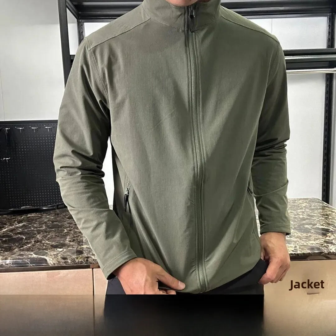 

Men's Outdoor Sports Jacket 3D Tailoring Lightweight Outerwear Spring Autumn Zipper Closure Long Sleeve Standard Fit