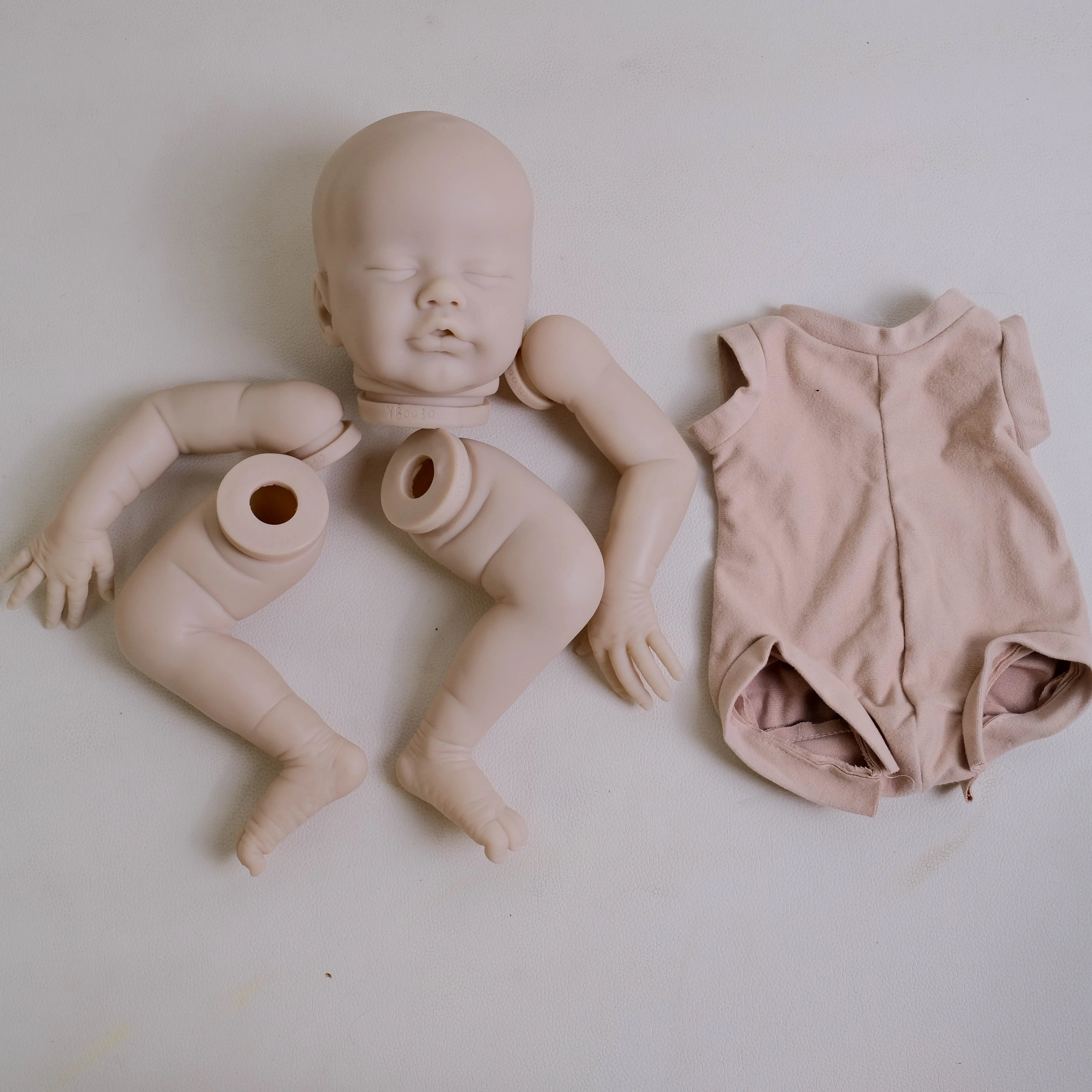 19 '' NPK Nuovo Arrivo Reborn Doll Kit Primrose Asleep/Awake Edizione Limitata Stampo In Bianco Kit di Colore Fresco con Corpo in Stoffa