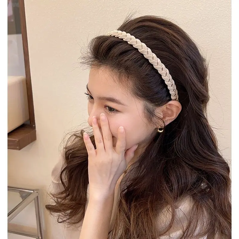 

Female Fine Edge Solid Fabric Headbands Fashion Hair Accessories for Women Casual Cross Winding Hairbands Hair Styling Tools