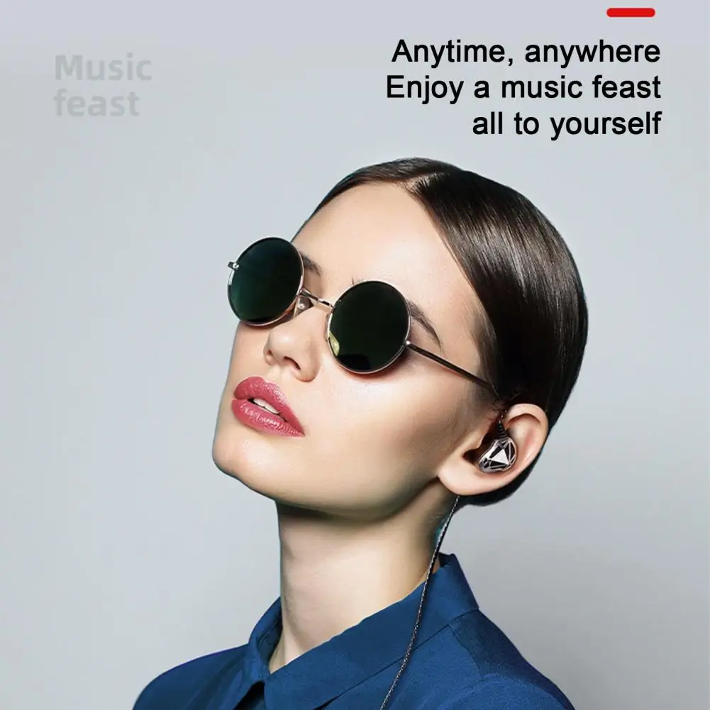 

Wired Headphone Stereo Surround HiFi Sound In-ear Heavy Bass 3.5mm Wired Earphone Computer Accessory