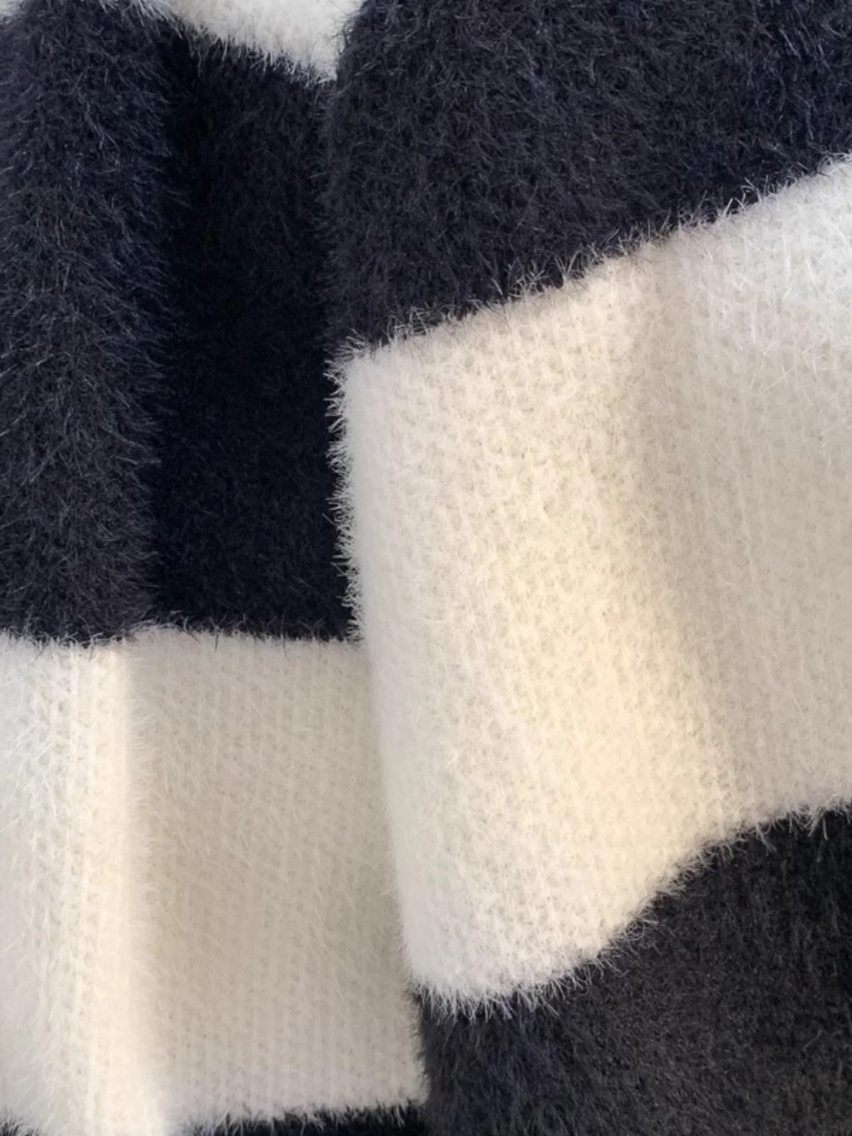 Maglione a righe in finta pelliccia di visone da donna girocollo ampio pullover a maniche lunghe versione coreana maglioni casual di media lunghezza