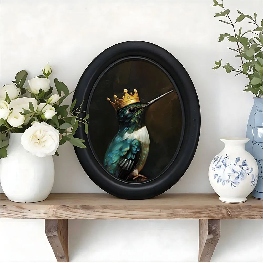 1 Piece of Vintage Crown Hummingbird Oval Frame Wall Decoration, Dark Academia Style Oil Painting Texture Wall Art, Light Luxury Niche Art Ornament, Atmospheric Wall Decoration for Study Room and Bedroom, Gift for Bird Enthusiasts