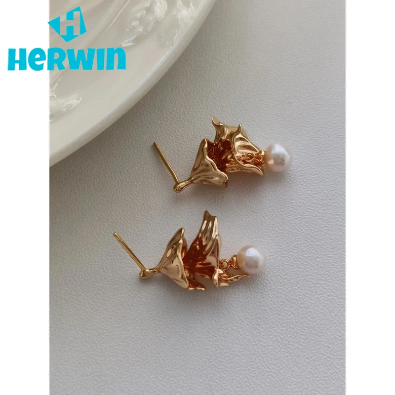 NEW ​ Full Body S925 Pure Silver Plated With 18K Real Gold | Natural Freshwater Pearl Earrings 100747