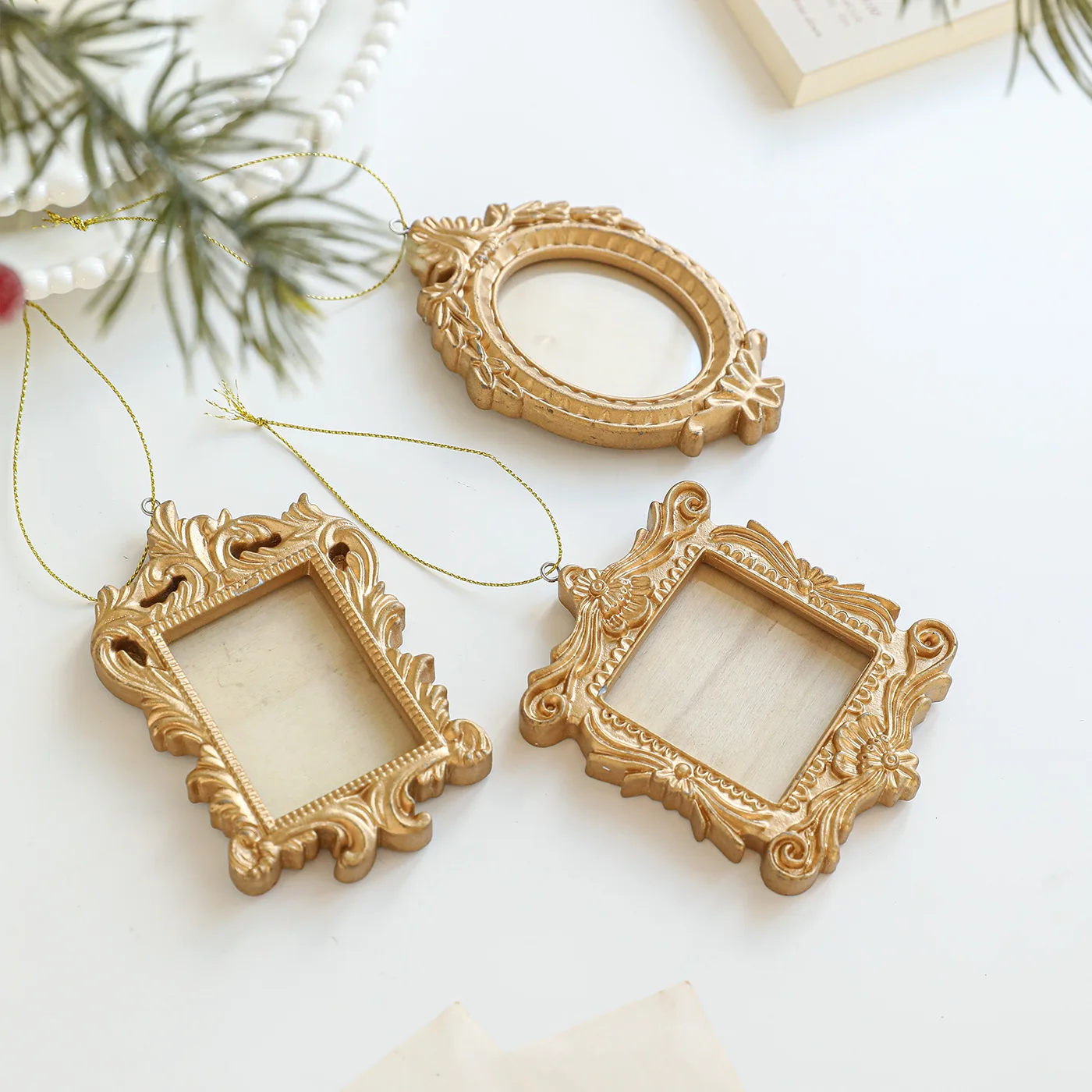 Classic Baroque Photo Frame, Square and Oval Mini Photo Frames, Christmas Tree Decoration Hanging Ornaments