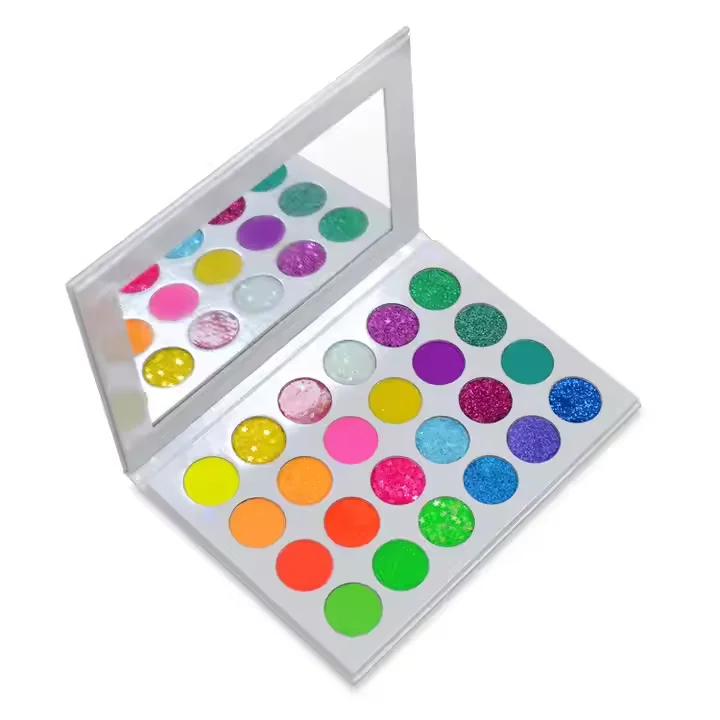 Paleta de sombras de ojos mate sensuente de alto pigmento de alta calidad de 24 colores