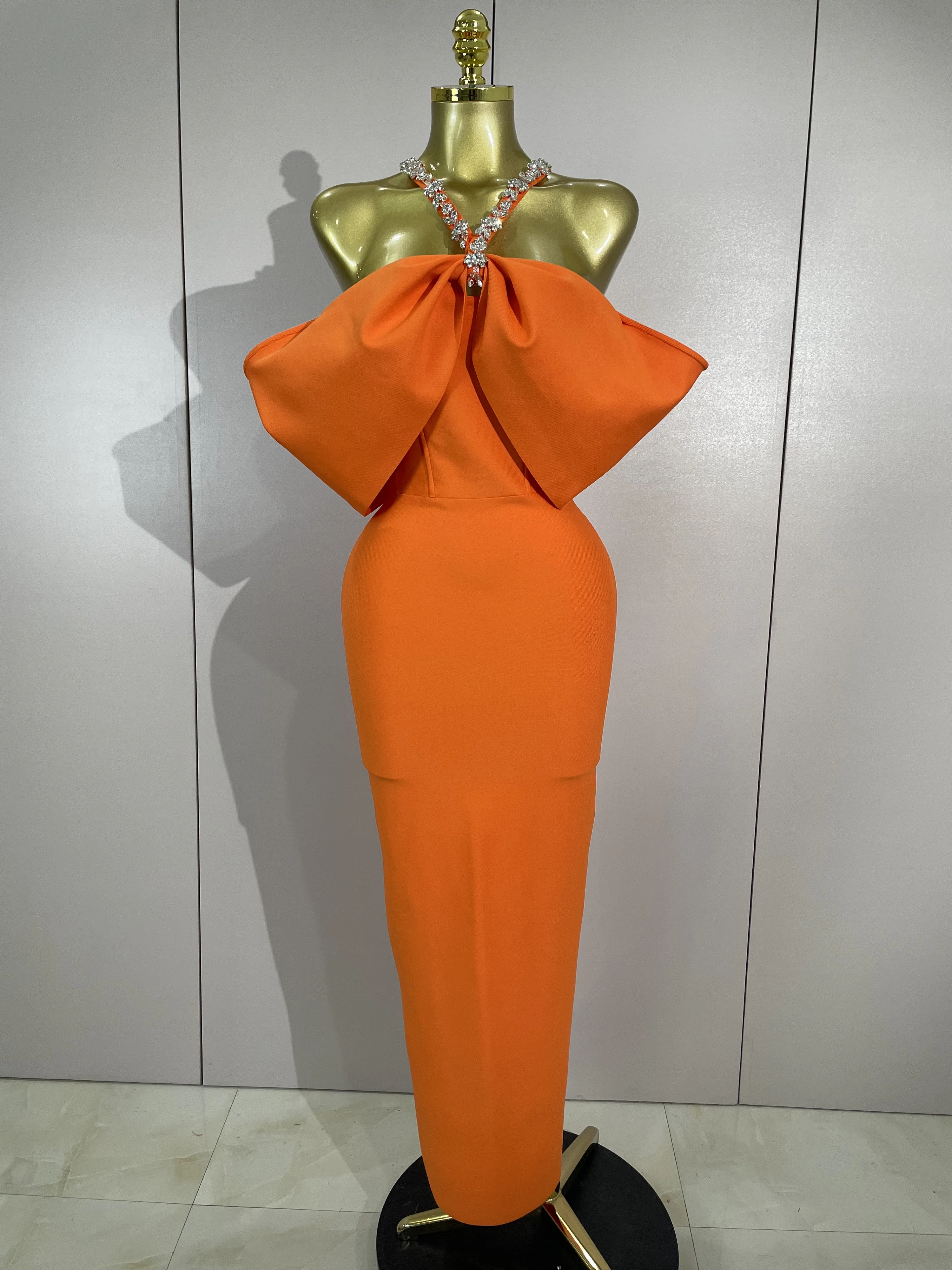Elegant Halter Off the Shoulder Crystal Bodycon Long Bandage Dress Sexy Nightclub Women Evening Party Prom Luxury Birthday Dress