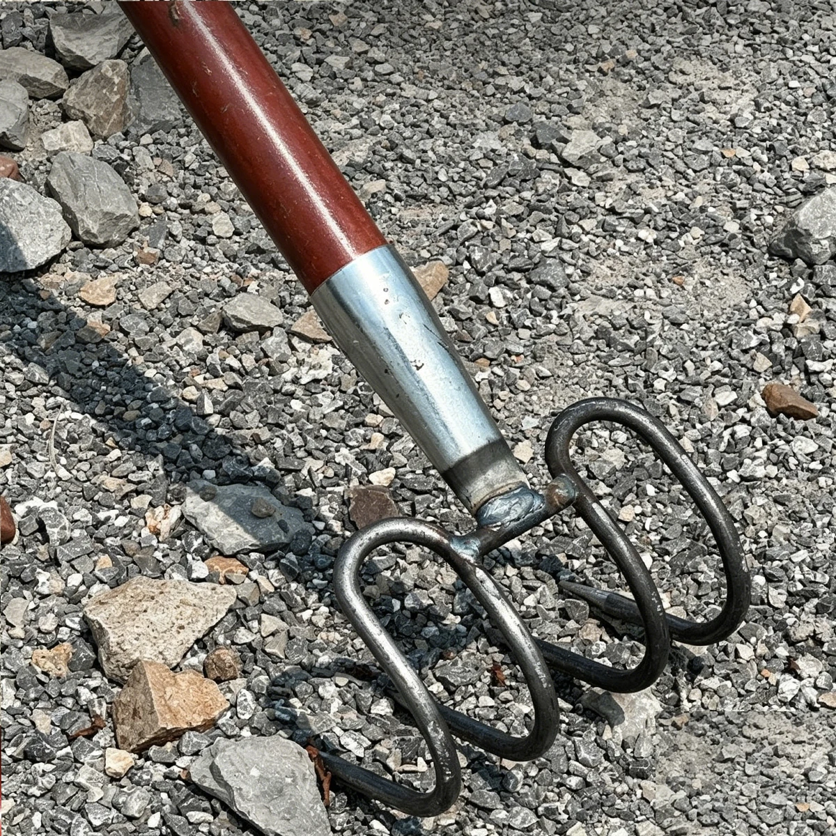 Plowing Land Reclamation Site Rakes for Leveling the Lawn Levelling Rake Garden Steel Gravel Dethatcher Tines Rateaux Large