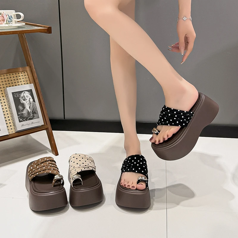Women Beach Slippers New Summer Open Toe Sandals Non Slip Casual Outdoor Flip-flops High Platform Footwear Sandalias Zapatillas view 6