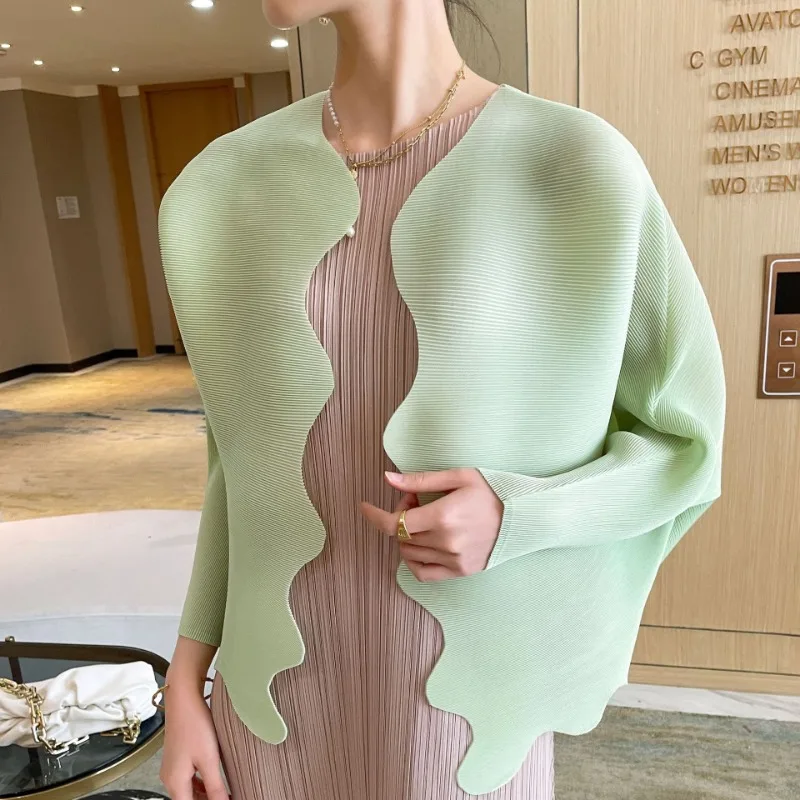 GGHK Pleated Women Solid Color Cardigan Outer Poncho 2024 Spring and Autumn New Loose Hundred - Casual Female Jacket