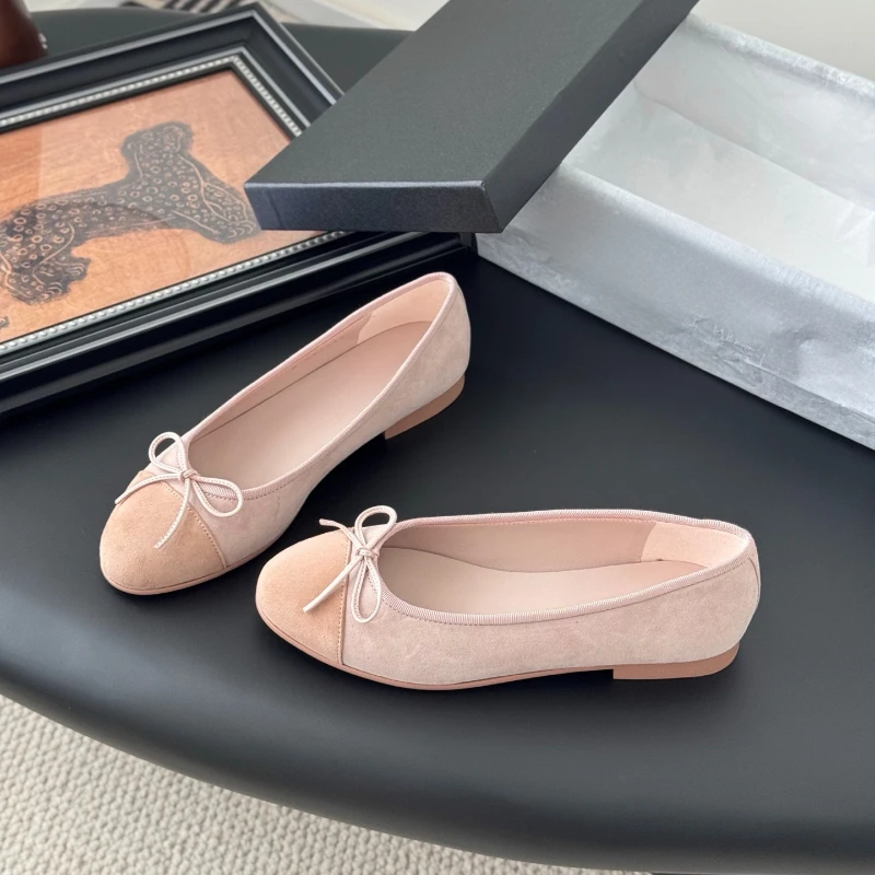 أحذية نسائية كاجوال جديدة للخريف: أحذية مسطحة من جلد الغزال مع فيونكة، أحذية فردية مريحة بفتحة ضحلة