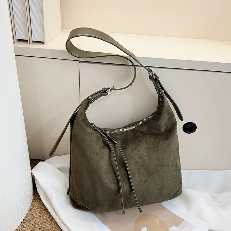 

Faux Suede Solid Color Large Capacity Casual Tote Zipper Strap Decoration Fashion Shoulder Bags 2025 Autumn/winter Retro Bags