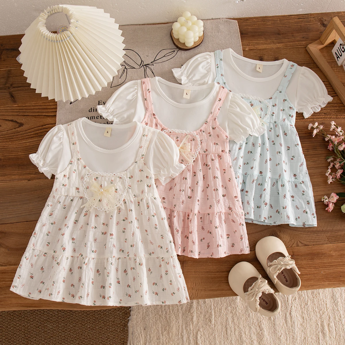 New Summer Little Girl Princess Dress Lace Heart Accent Puff Sleeve Floral Dress Flower Girl Dress for Wedding Party