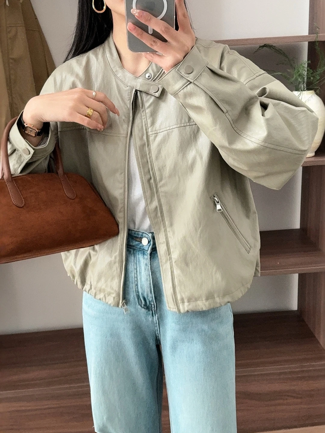 Faionable Bla cuir Jaet femmes 2025 nouveau américain rétro décontracté Sli moto petite taille en cuir Jaet