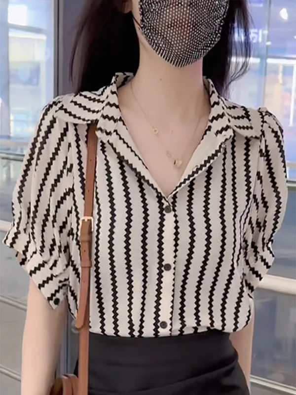 

Women's Summer 2025 New Sle Loose Fit Striped Chiffon irt Korean Commute Sle ort Sve Collar Top Ele