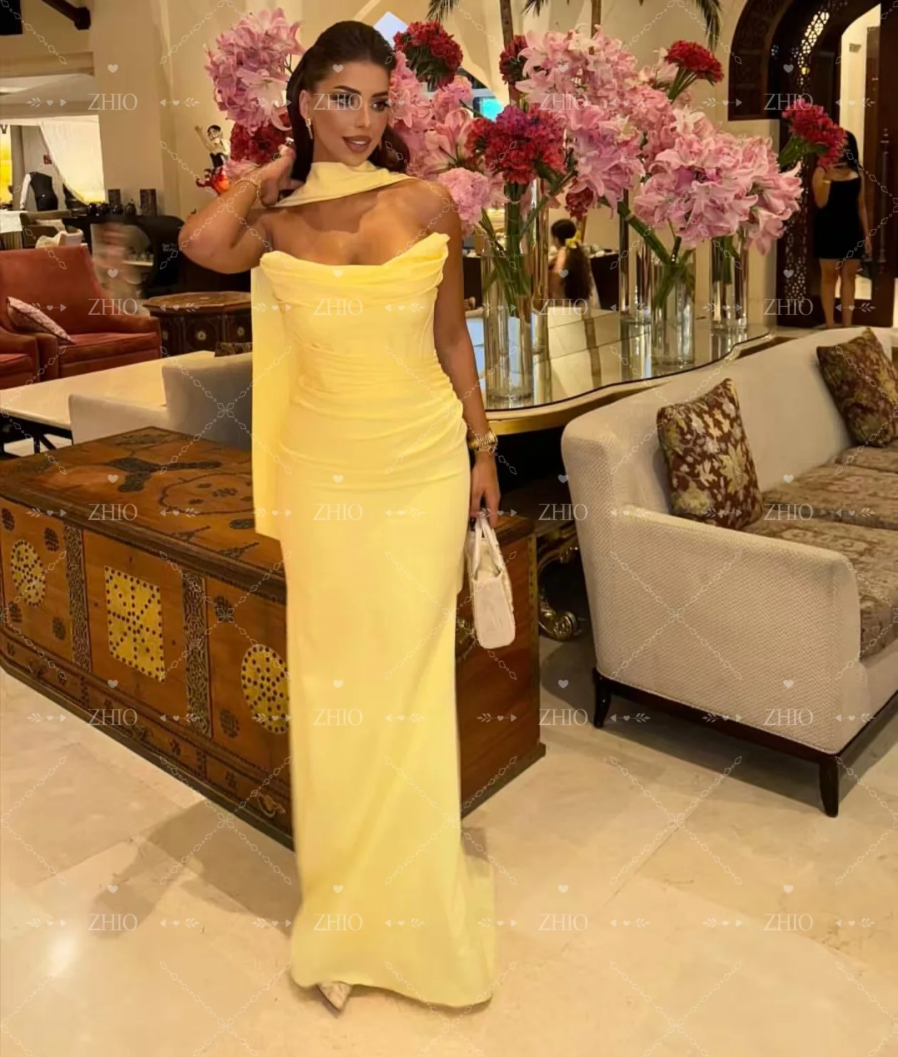 فستان سهرة أصفر رائع من ZHIO بدون حمالات بطيات حورية البحر بطول الأرض مناسبة خاصة لحفلات الزفاف فستان حفلات مخصص