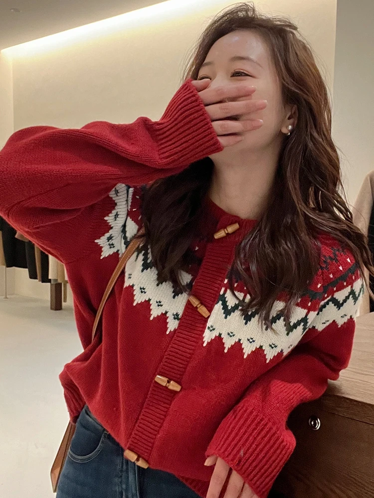 Christmas Red Knitted Cardigan Autumn/Winter New Women's Horn Button Color Block Sweater Atmosphere Sense Ladies New Year's Coat