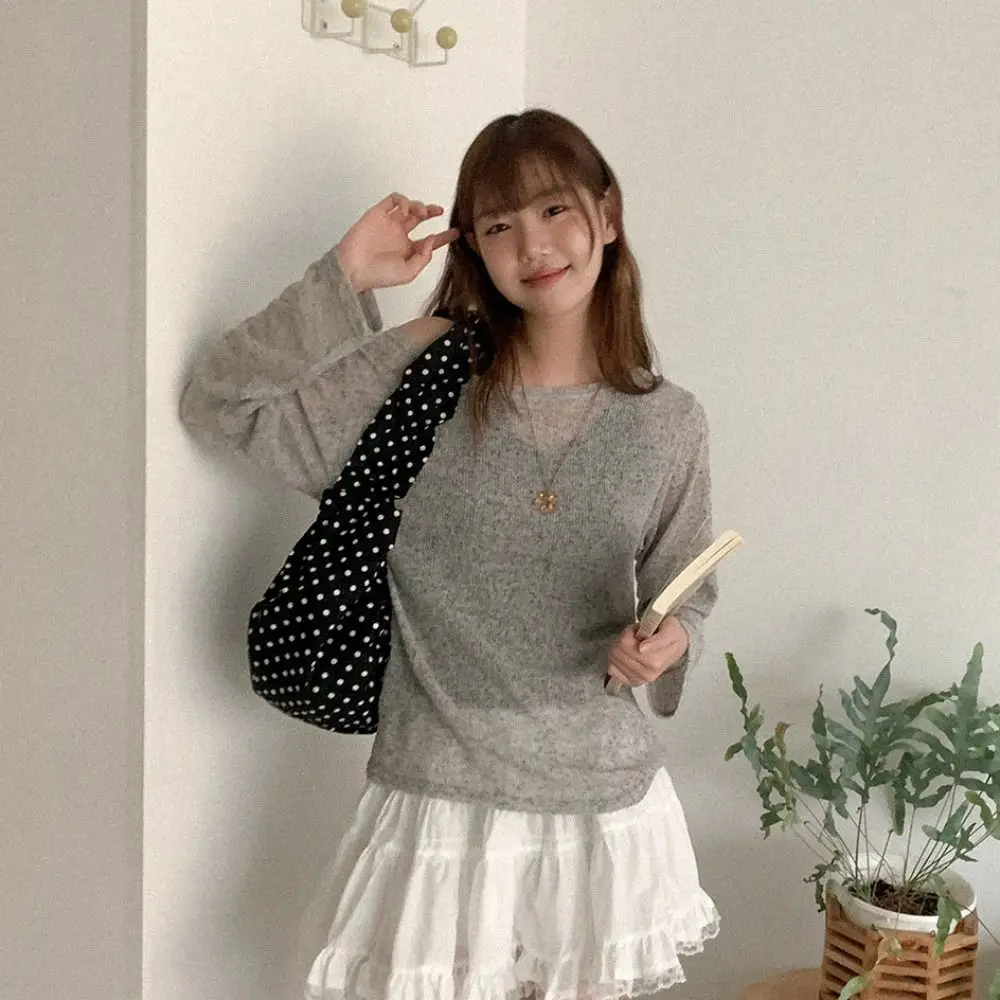 

Korean Style Polka Dot Shoulder Bag Lightweight Lace Pleated Drawstring Crossbody Bag Retro Large Capacity Nylon Messenger Bag